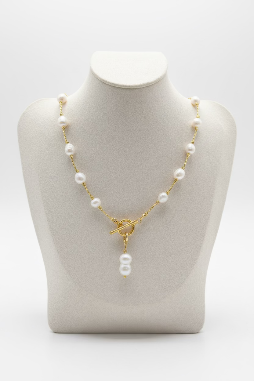 Baroque Pearl Toggle Clasp Necklace